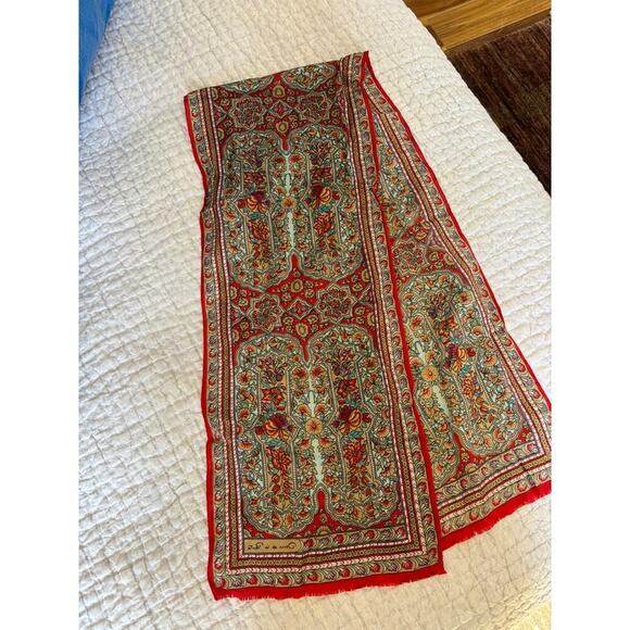 Oscar De La Renta Silk Red Floral Scarf - Picture 2 of 3